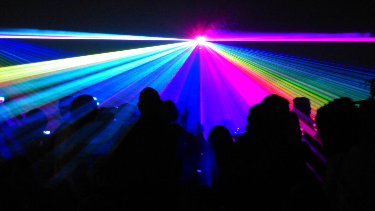 Les lumières : la clé d&rsquo;une performance scénique réussie
